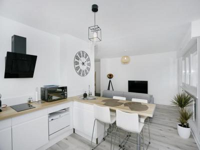 For rent Roanne 2 rooms 53 m2 Loire (42300) photo 2