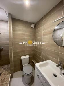 Louer Appartement 25 m2 Aubagne