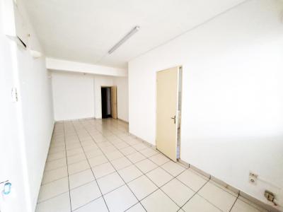 For rent Saint-paul 3 rooms 76 m2 Reunion (97460) photo 2