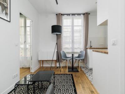 For rent Paris-11eme-arrondissement 2 rooms 36 m2 Paris (75011) photo 0