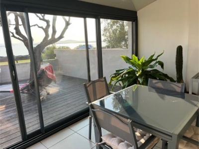 For sale 3 rooms 70 m2 Herault (34250) photo 3