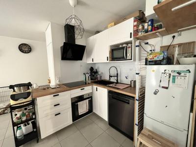 For sale SABLASSOU 2 rooms 44 m2 Herault (34170) photo 2