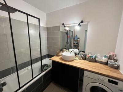 For sale SABLASSOU 2 rooms 44 m2 Herault (34170) photo 3