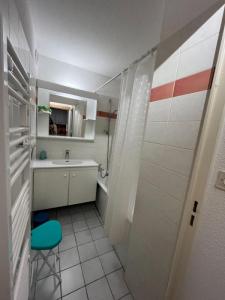 For rent Chateau-d'olonne 2 rooms 27 m2 Vendee (85180) photo 3