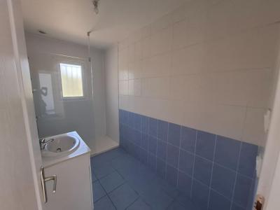 For rent Vaire 4 rooms 76 m2 Vendee (85150) photo 4