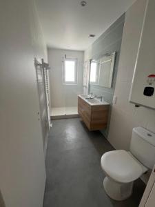 For rent Talmont-saint-hilaire 3 rooms 78 m2 Vendee (85440) photo 3
