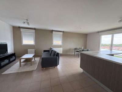 For rent Miramas 4 rooms 70 m2 Bouches du Rhone (13140) photo 1