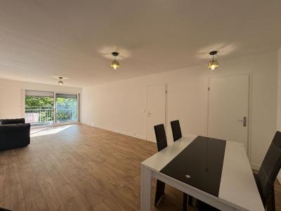 For sale Lille 4 rooms 97 m2 Nord (59000) photo 4
