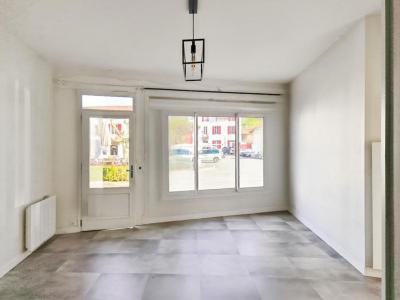 For sale Saint-etienne-de-baigorry 5 rooms 107 m2 Pyrenees atlantiques (64430) photo 4