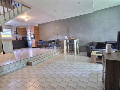 For sale Villefontaine 4 rooms 83 m2 Isere (38090) photo 2