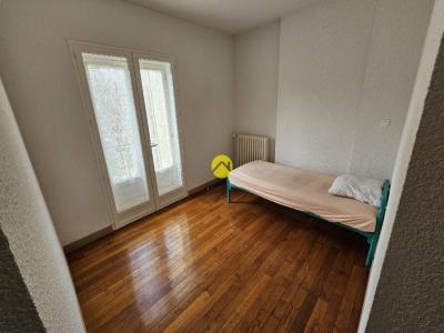 For sale Neris-les-bains 16 rooms 400 m2 Allier (03310) photo 1