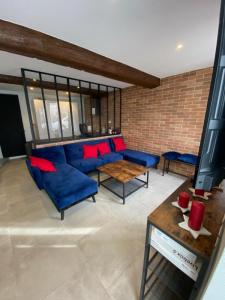 For rent Venissieux 9 rooms 149 m2 Rhone (69200) photo 0