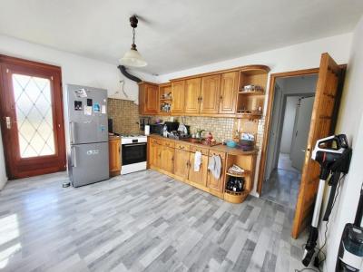 For sale Angerville 3 rooms 60 m2 Essonne (91670) photo 4