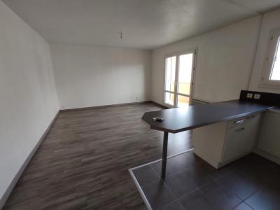 For rent Mans 2 rooms 46 m2 Sarthe (72000) photo 0