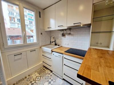 Louer Appartement 40 m2 Paris-12eme-arrondissement
