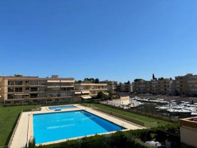 For rent Mandelieu-la-napoule 2 rooms 45 m2 Alpes Maritimes (06210) photo 0