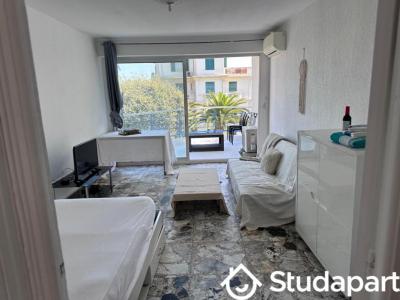 For rent Juan-les-pins 1 room 30 m2 Alpes Maritimes (06160) photo 1