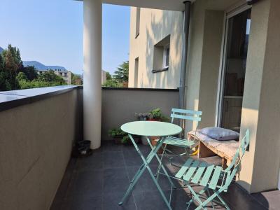 Louer Appartement 60 m2 Fontaine