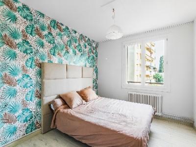 For sale Villeurbanne 4 rooms 86 m2 Rhone (69100) photo 2