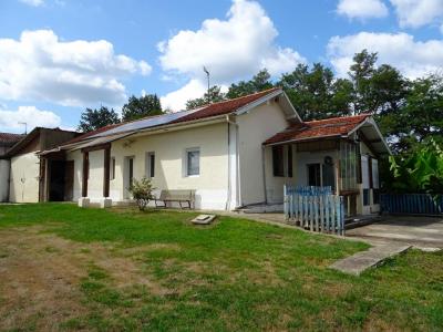 For sale Pontonx-sur-l'adour 5 rooms 102 m2 Landes (40465) photo 0