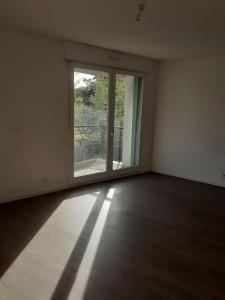 For rent Chateau-renault 4 rooms 81 m2 Indre et loire (37110) photo 3