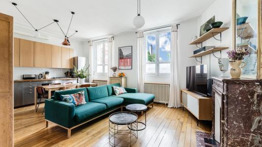 For rent Paris-18eme-arrondissement 2 rooms 49 m2 Paris (75018) photo 0
