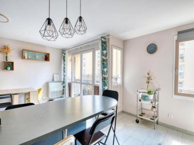 For sale Lyon-3eme-arrondissement 4 rooms 82 m2 Rhone (69003) photo 1