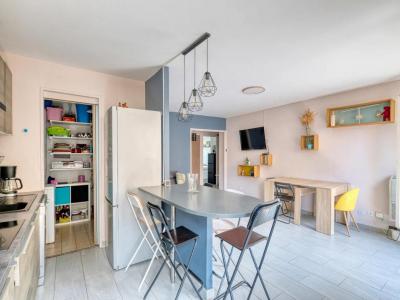 For sale Lyon-3eme-arrondissement 4 rooms 82 m2 Rhone (69003) photo 4
