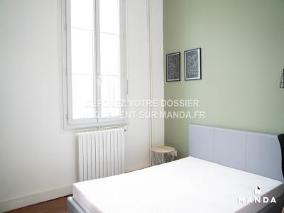 For rent Bordeaux 5 rooms 9 m2 Gironde (33000) photo 2