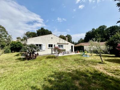 For sale Saint-laurent-de-la-pree 4 rooms 72 m2 Charente maritime (17450) photo 1