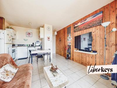 For sale Istres 2 rooms 40 m2 Bouches du Rhone (13800) photo 2
