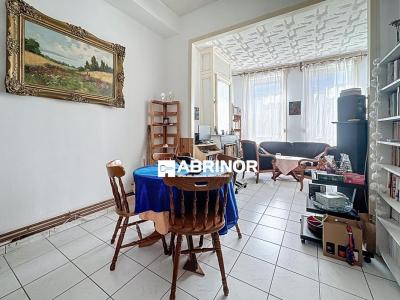 For sale Lille 4 rooms 90 m2 Nord (59800) photo 2