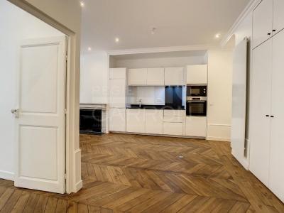 For sale Lyon-1er-arrondissement 4 rooms 99 m2 Rhone (69001) photo 2