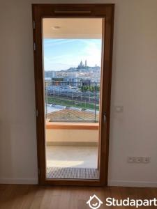 For rent Paris-18eme-arrondissement 1 room 10 m2 Paris (75018) photo 2