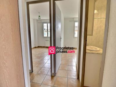 For sale Uzes 5 rooms 102 m2 Gard (30700) photo 3