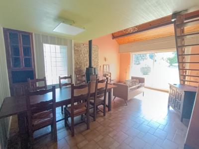 For sale Saint-goazec 6 rooms 141 m2 Finistere (29520) photo 2