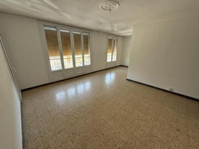 Louer Appartement 78 m2 Marignane