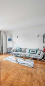 For rent Paris-6eme-arrondissement 2 rooms 37 m2 Paris (75006) photo 1