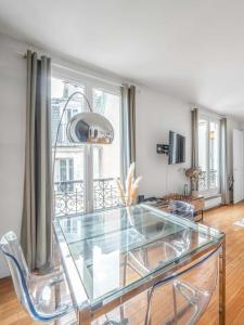 For rent Paris-6eme-arrondissement 2 rooms 37 m2 Paris (75006) photo 2