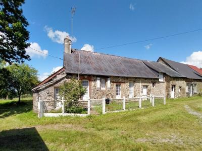 For sale 3 rooms 75 m2 Mayenne (53250) photo 0