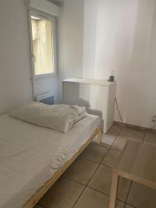 For sale A 2 PAS DES REMPARTS 2 rooms 34 m2 Gard (30220) photo 2