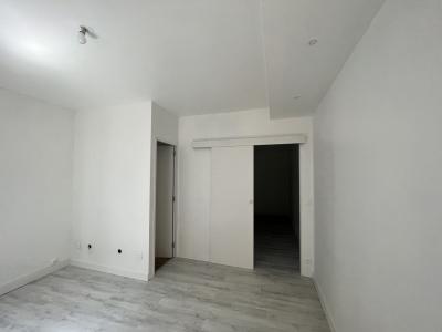 For sale 2 rooms 26 m2 Herault (34920) photo 1