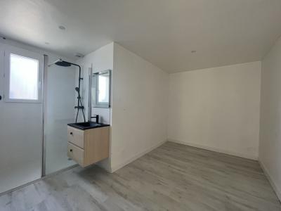 For sale 2 rooms 26 m2 Herault (34920) photo 2