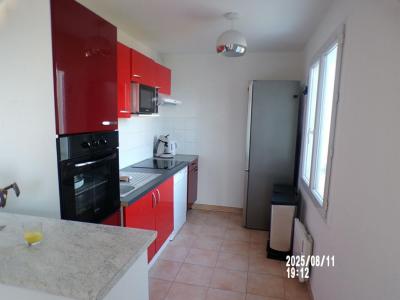 For sale Narbonne 3 rooms 63 m2 Aude (11100) photo 2