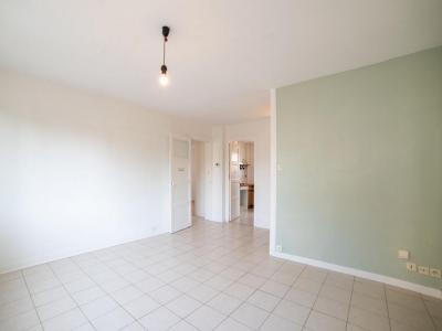 For sale Bourg-en-bresse 4 rooms 59 m2 Ain (01000) photo 0