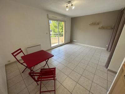 Annonce Location 2 pices Appartement Salon-de-provence 13