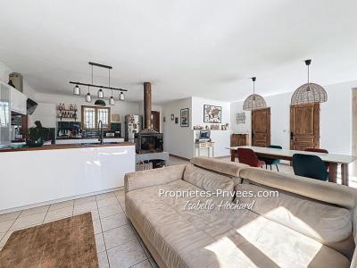 For sale Rocbaron 5 rooms 108 m2 Var (83136) photo 0