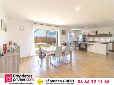 For sale Romorantin-lanthenay 5 rooms 114 m2 Loir et cher (41200) photo 3