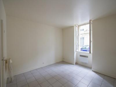 For rent Bordeaux 1 room 22 m2 Gironde (33000) photo 1