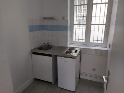 For rent Bordeaux 1 room 22 m2 Gironde (33000) photo 3